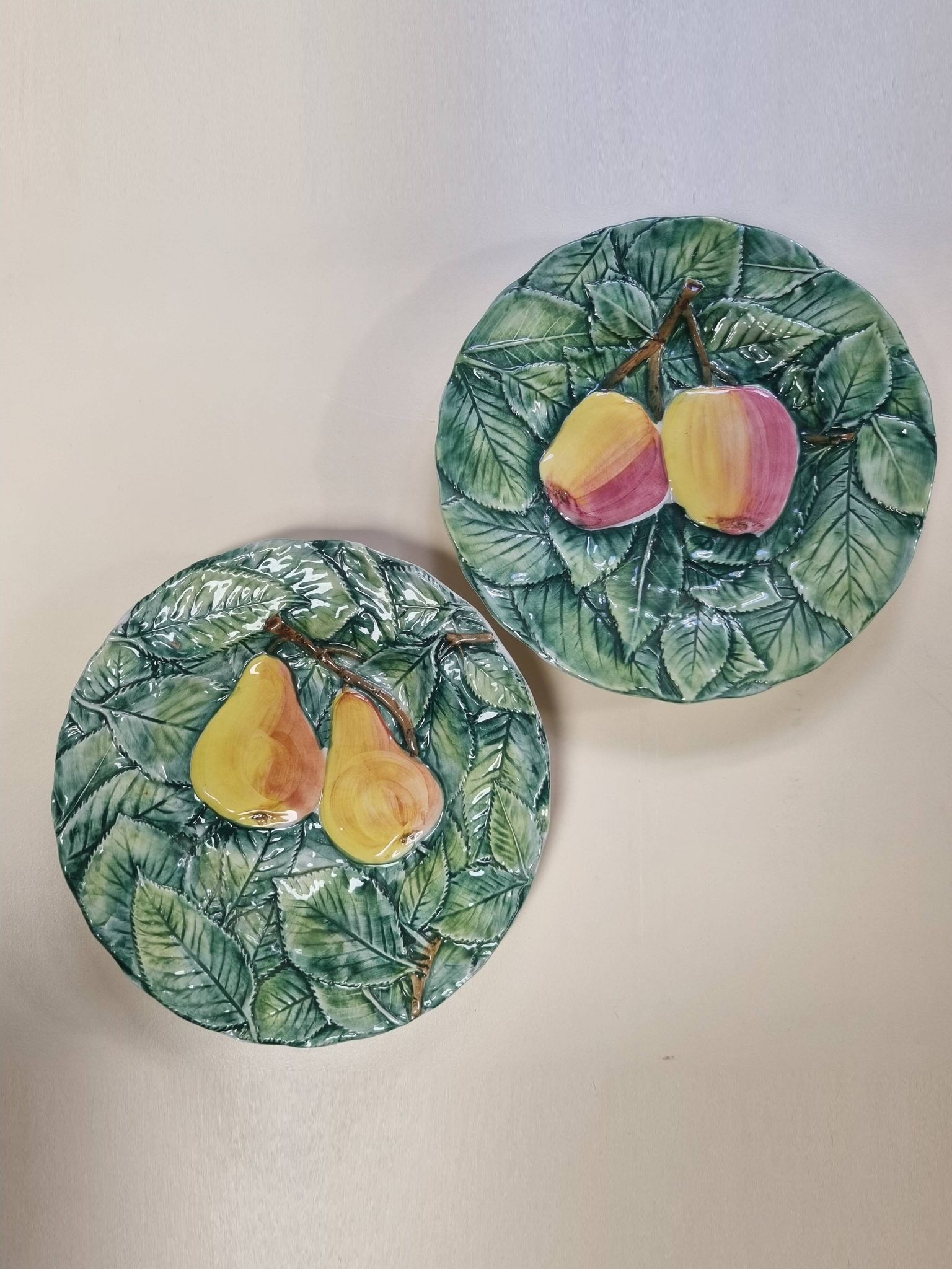Duo of slip plates