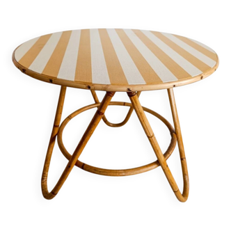 Vintage rattan coffee table – linen stripes & yellow