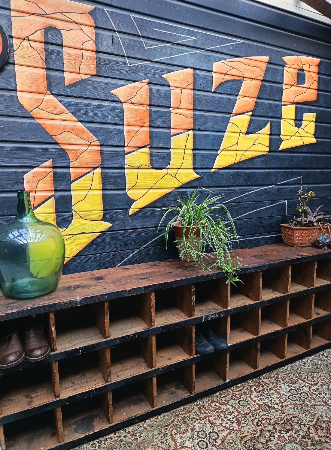 Workshop cabinet/storage bench