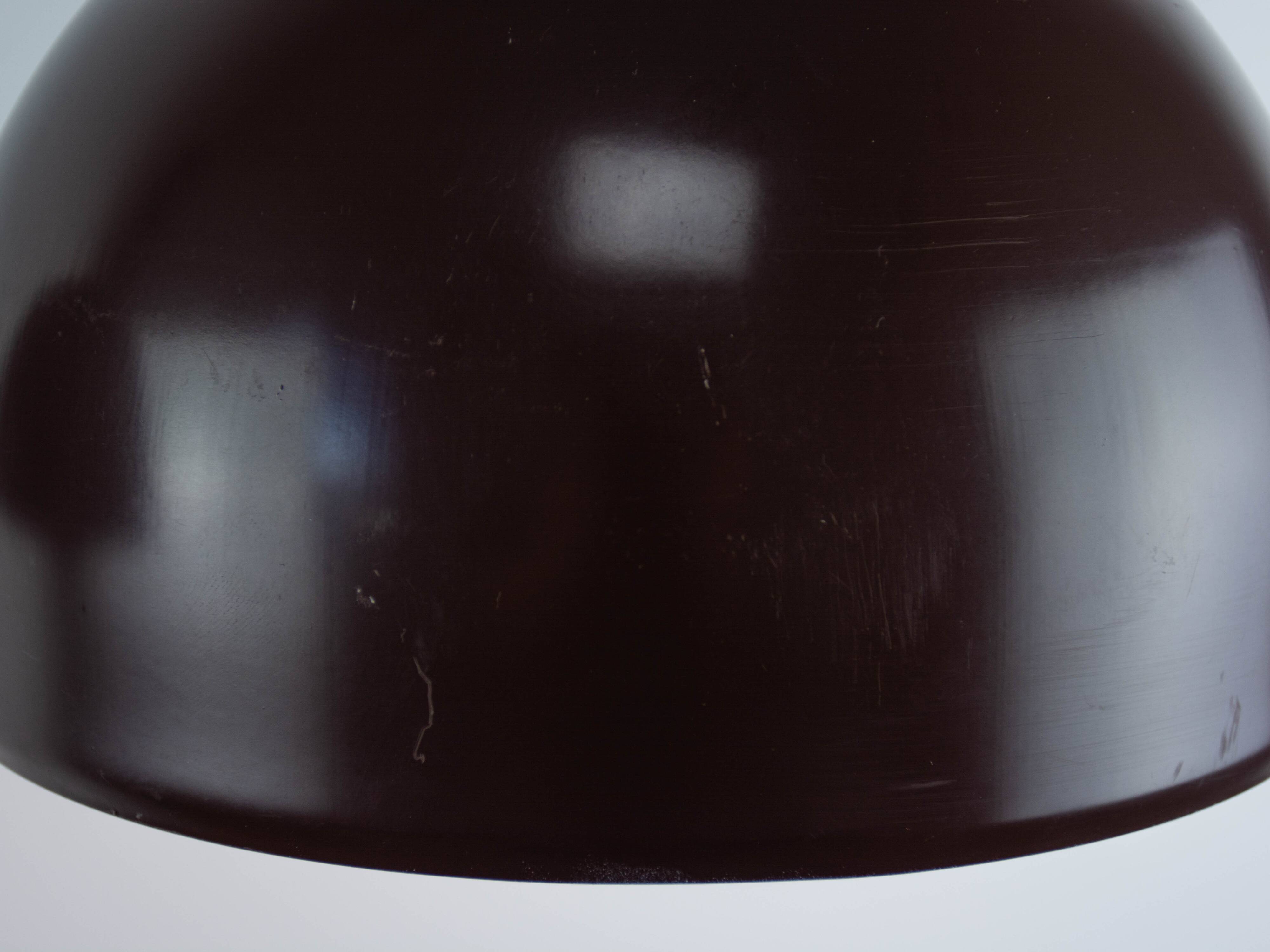 Ensemble de 2 lampes suspendues en métal marron de style moderne du milieu du siècle
