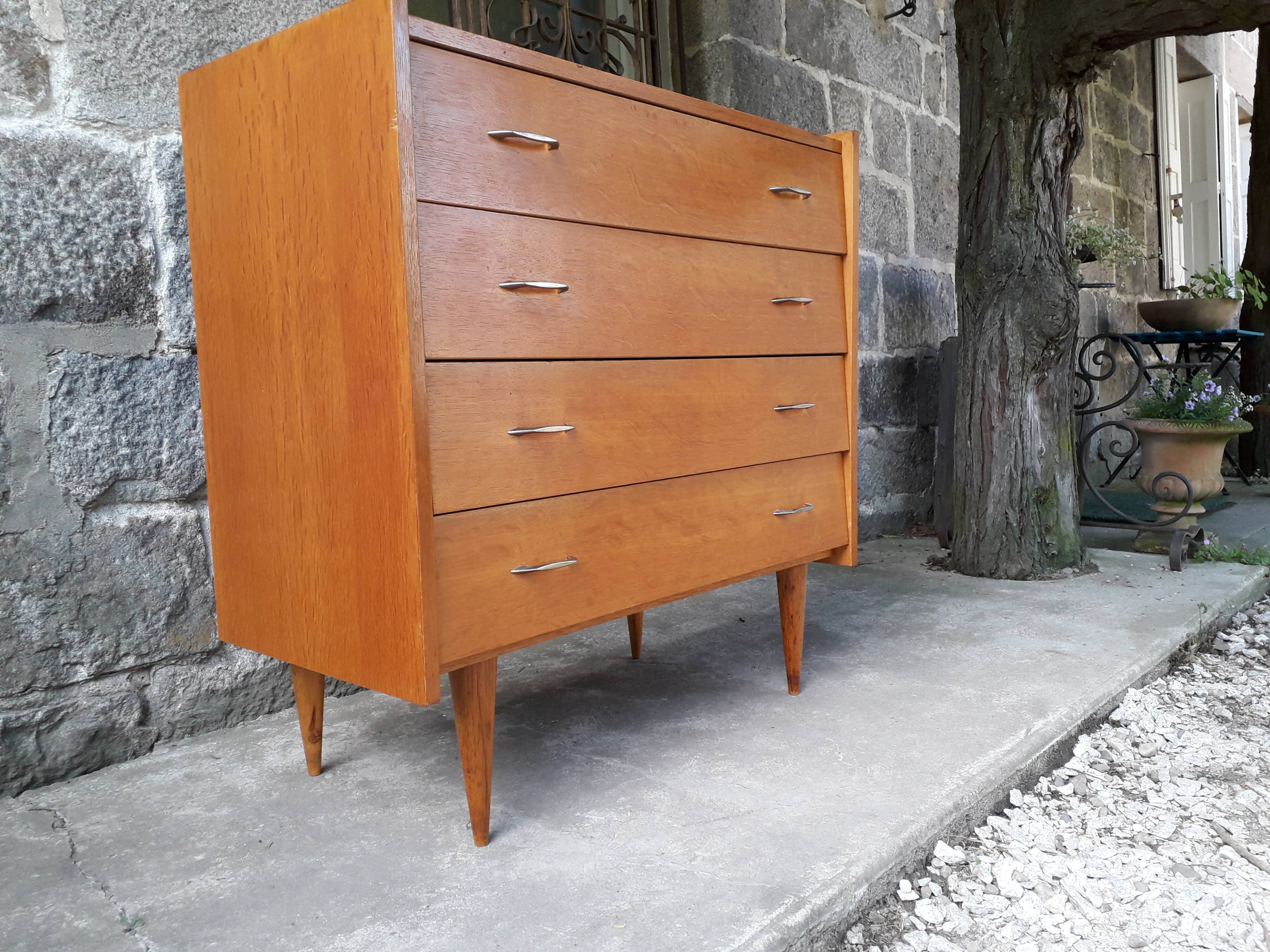 Vintage chest of drawers