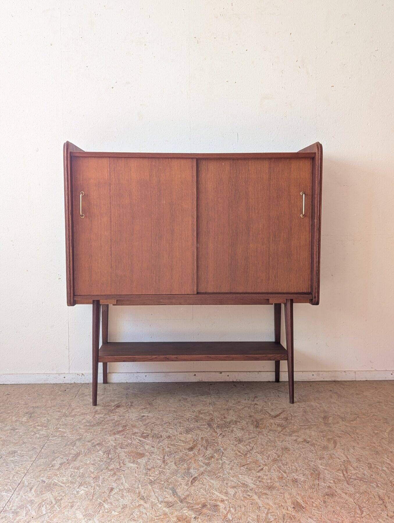 Oak furniture SAM from the 1950s.
