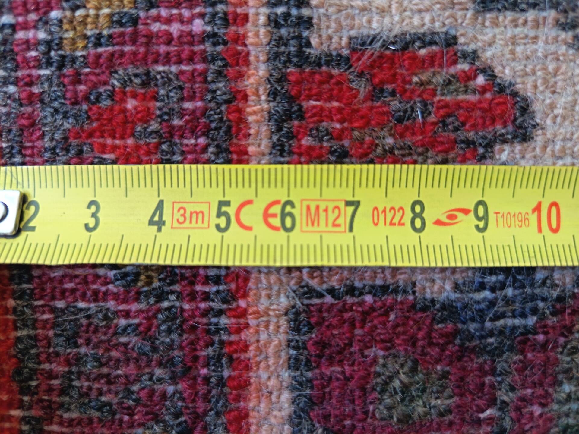 Handmade Bachtiar Persian carpet