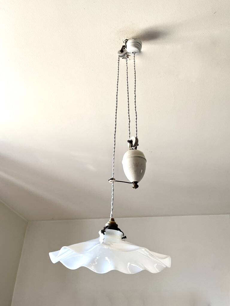 Opaline corolla pulley suspension rises and falls 1900