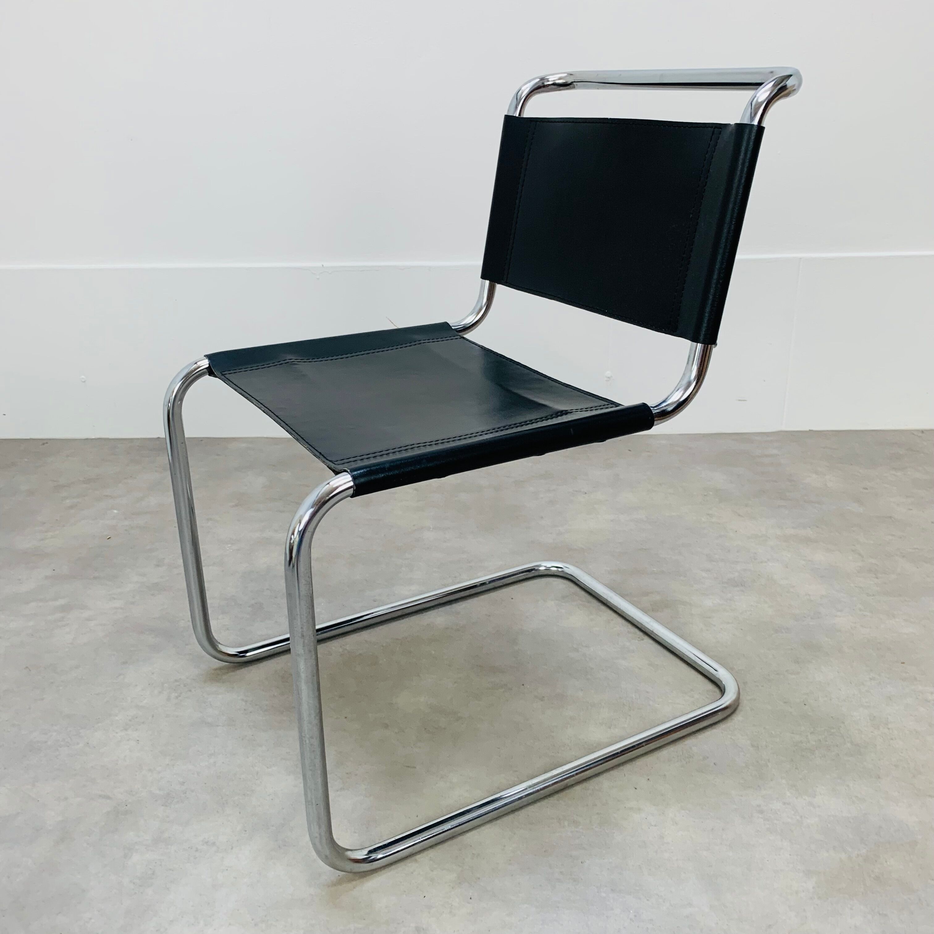 Chair B33 by Marcel Breuer 1980 black leather