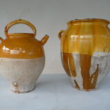 Poterie ancienne, cruche à eau
