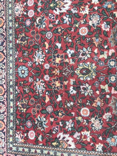 Vintage Turkish carpet Hereke end knoated hand 150x225 cm