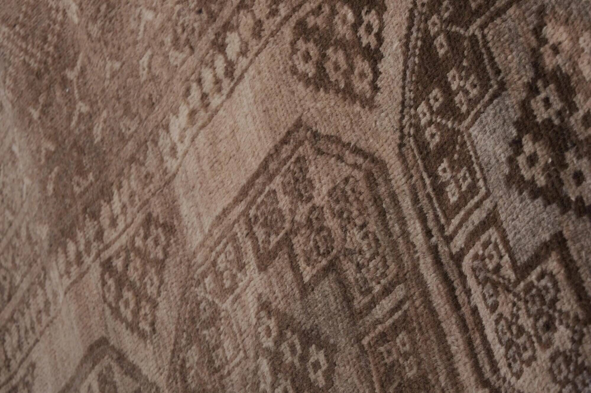 Vintage Turkish handmade rug 257x284 cm