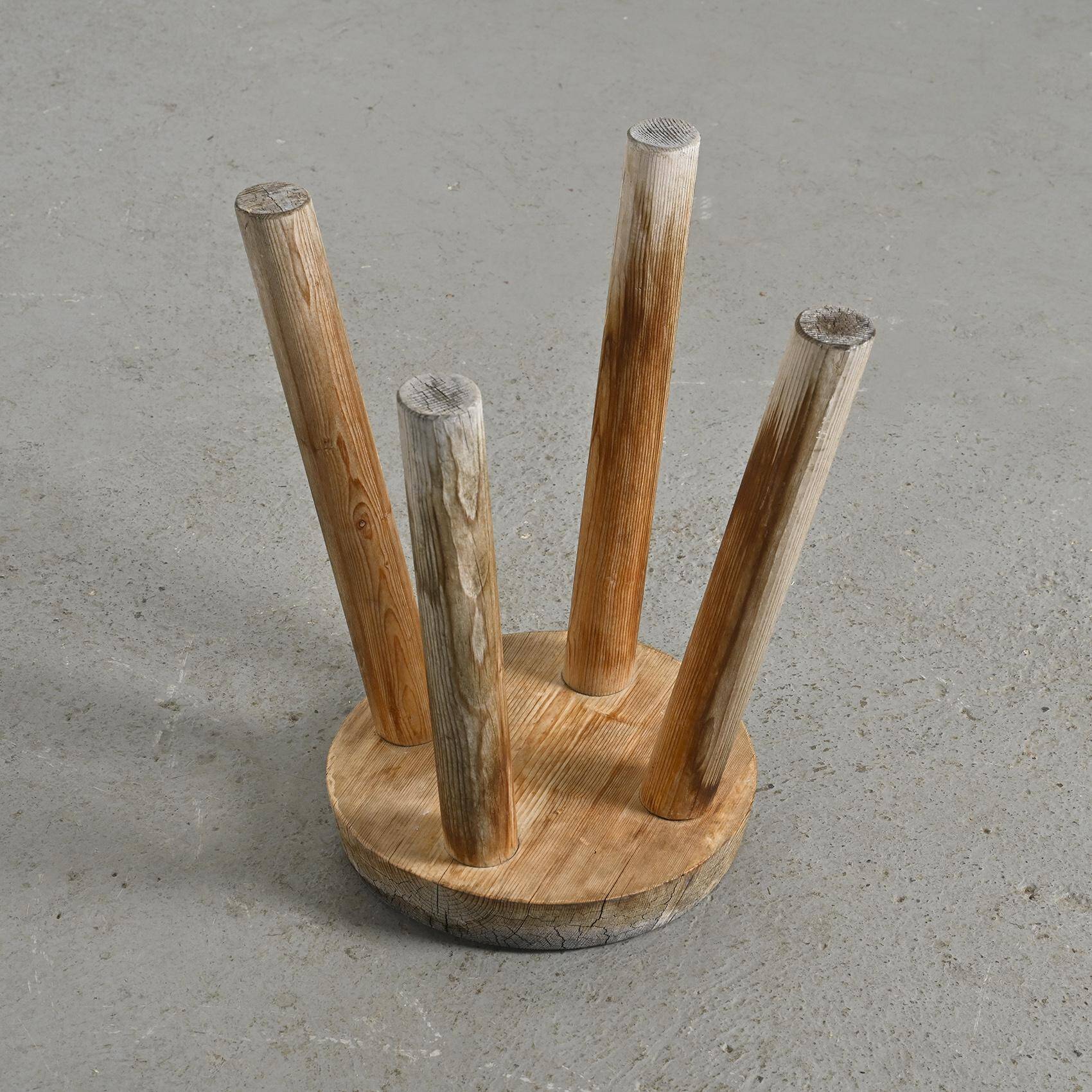 Tabouret par Charlotte Perriand pour les Arcs 1600, vers 1965