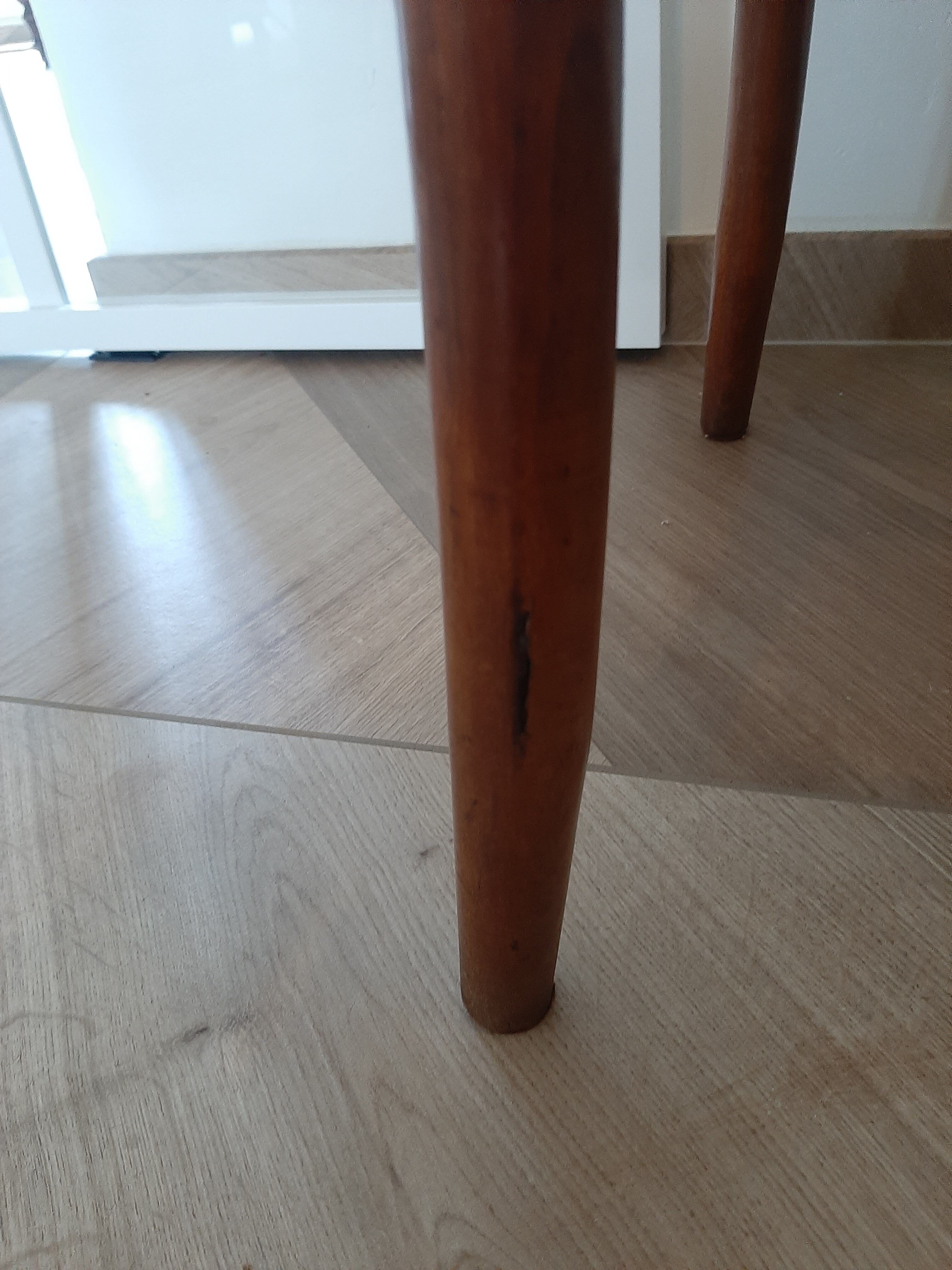 Set of 5 faux bamboo style chairs