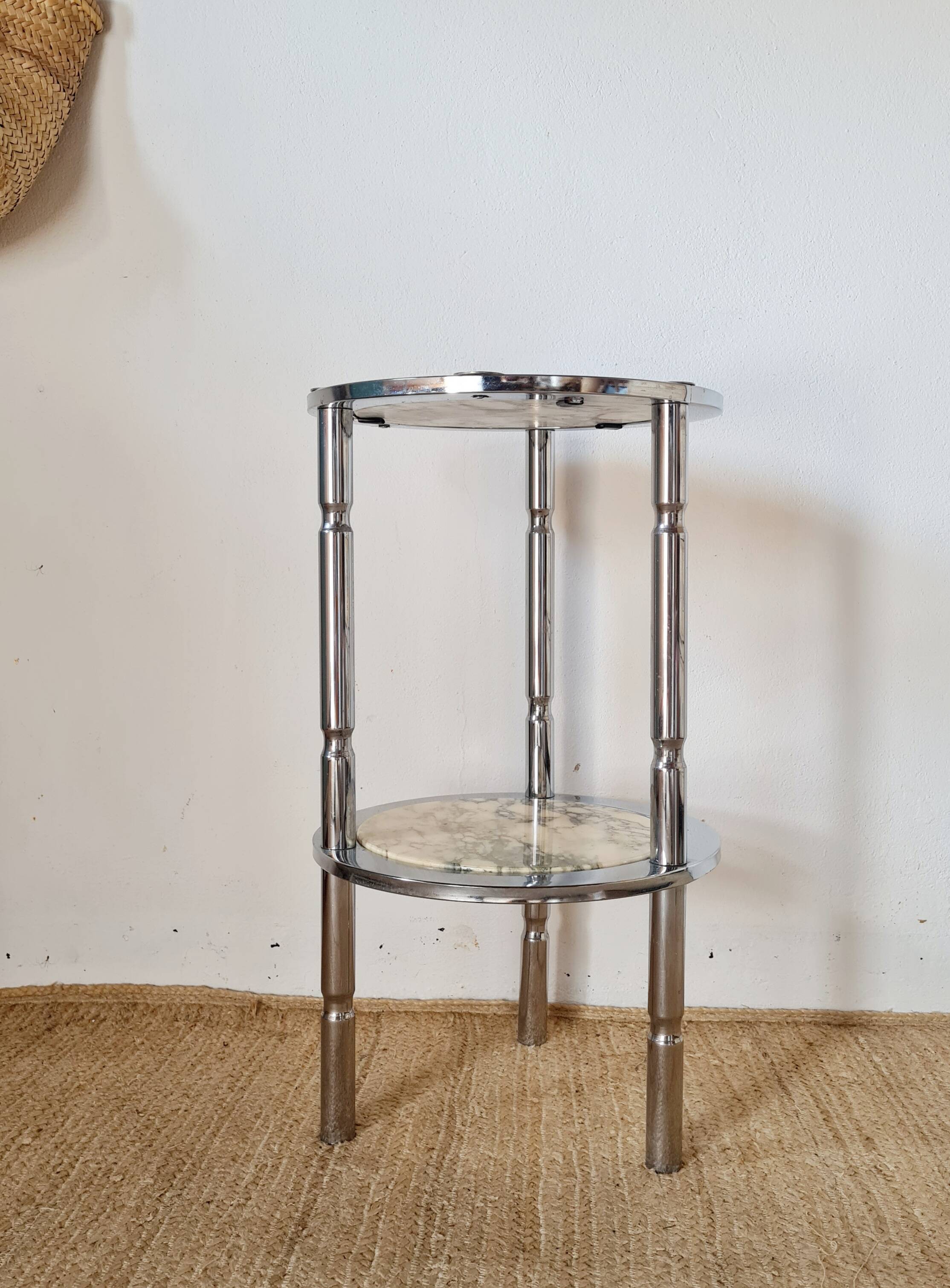 Table d'appoint en marbre et chrome, Italie années 70