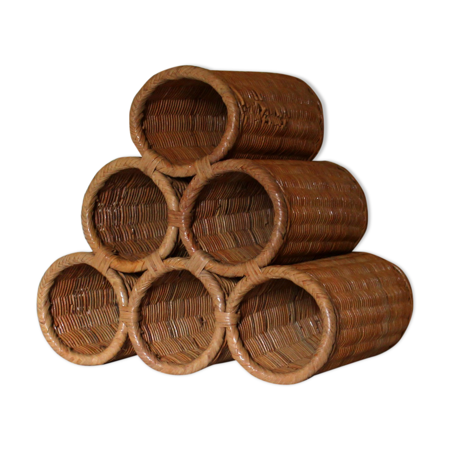 Rattan bottle holder