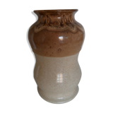 Beige vase lava effect