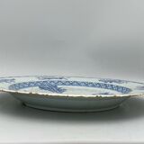 Blue and white porcelain dish China XVlllth pagoda decoration