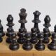 Antique Staunton Design Chess Set - Turned Wood Pieces (King 7cm)