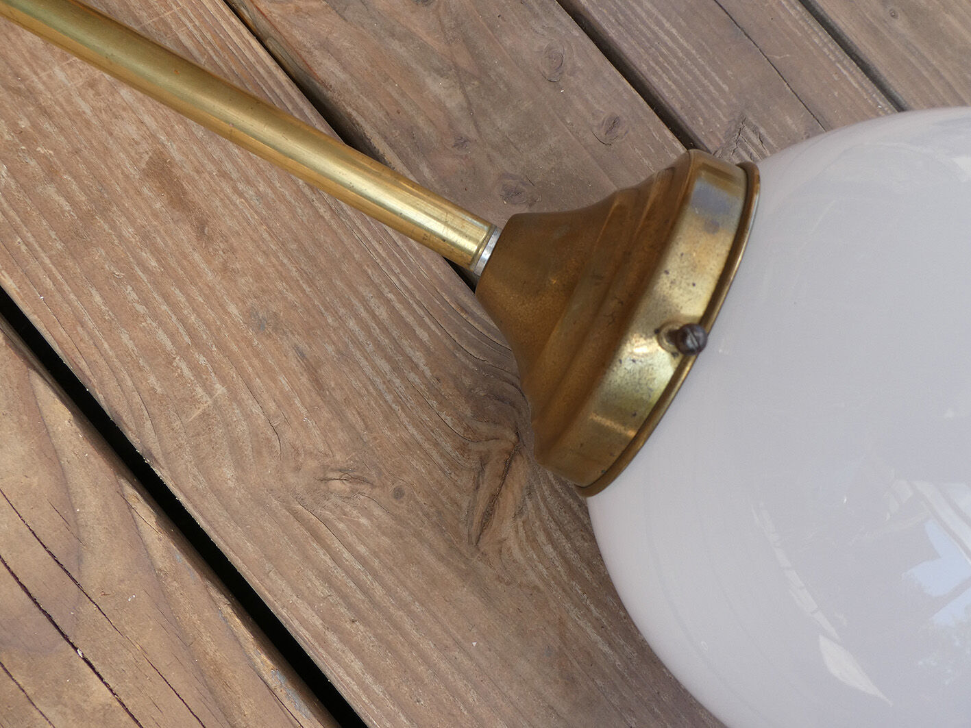 Art deco hanging lamp