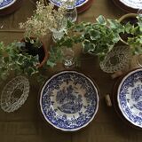 Lot of 12 plates, Luneville & KG, blue décor, country