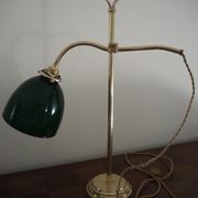 Desk lamp in brass with a swan neck and green opaline glass.