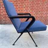 set of 2 Repose armchairs by Friso Kramer for Ahrend de Cirkel