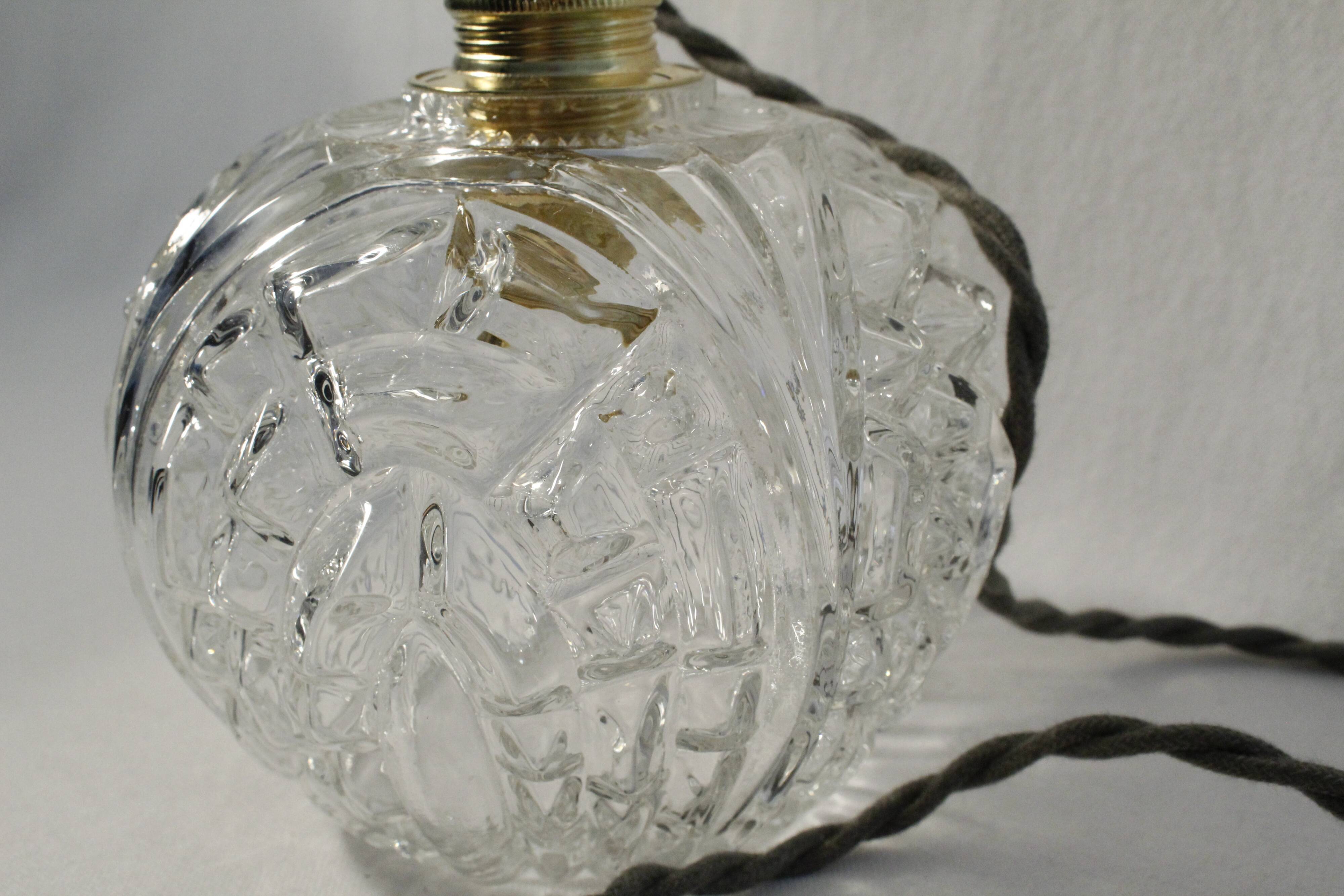 Baladeuse vintage globe verre clair ciselé - électrifié à neuf