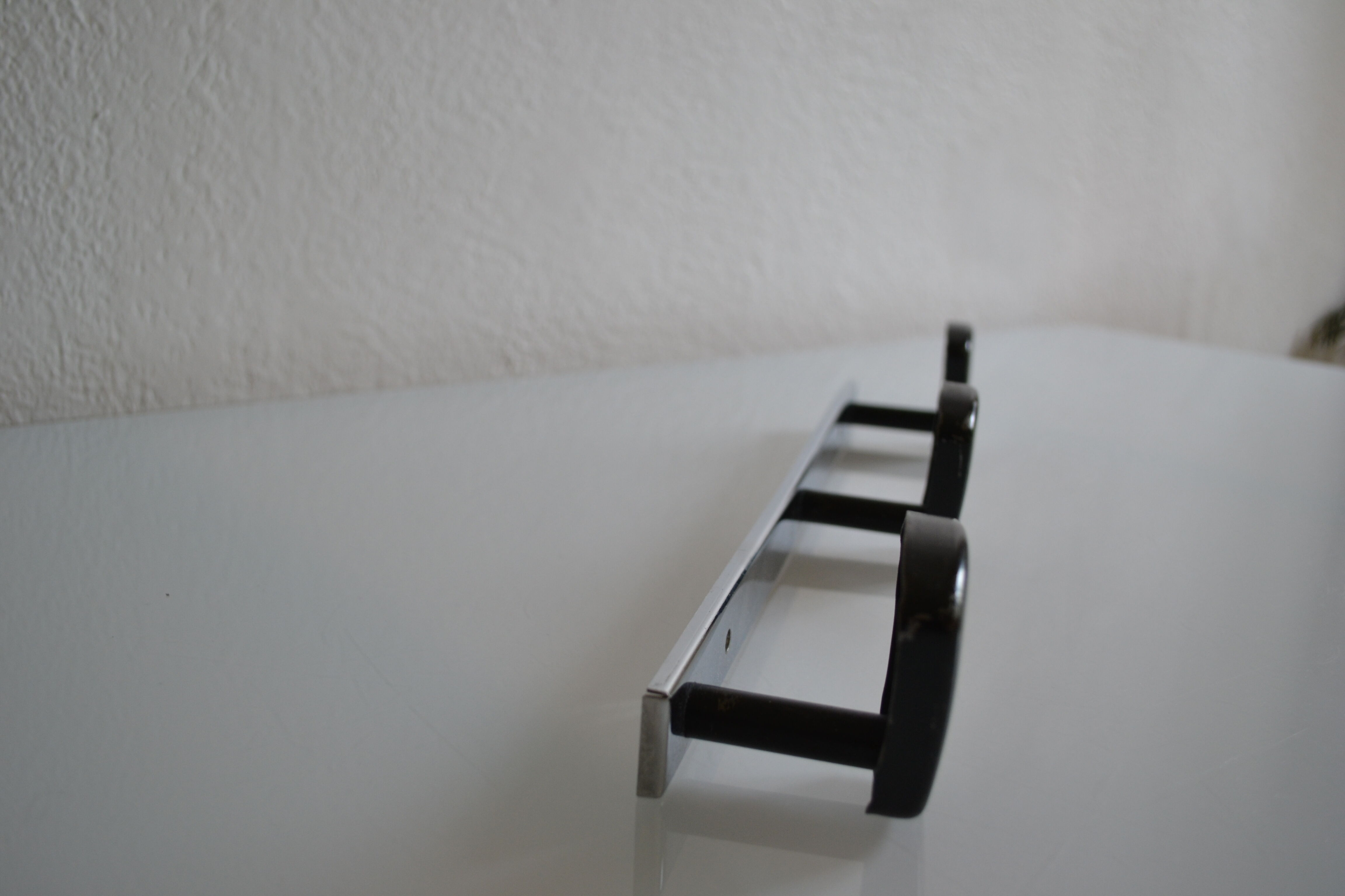 Wall coat rack with 3 hooks vintage 60's