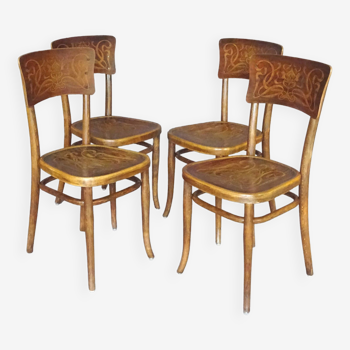 Set de 4 chaises Thonet N°257, motifs Art nouveau 1910