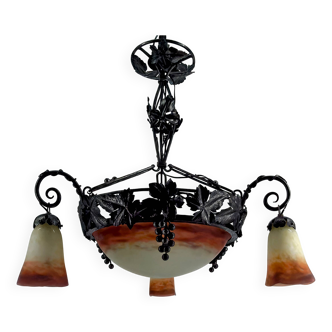 Lustre en fer forgé et pate de verre, Art Deco, Muller Freres, Circa 1920