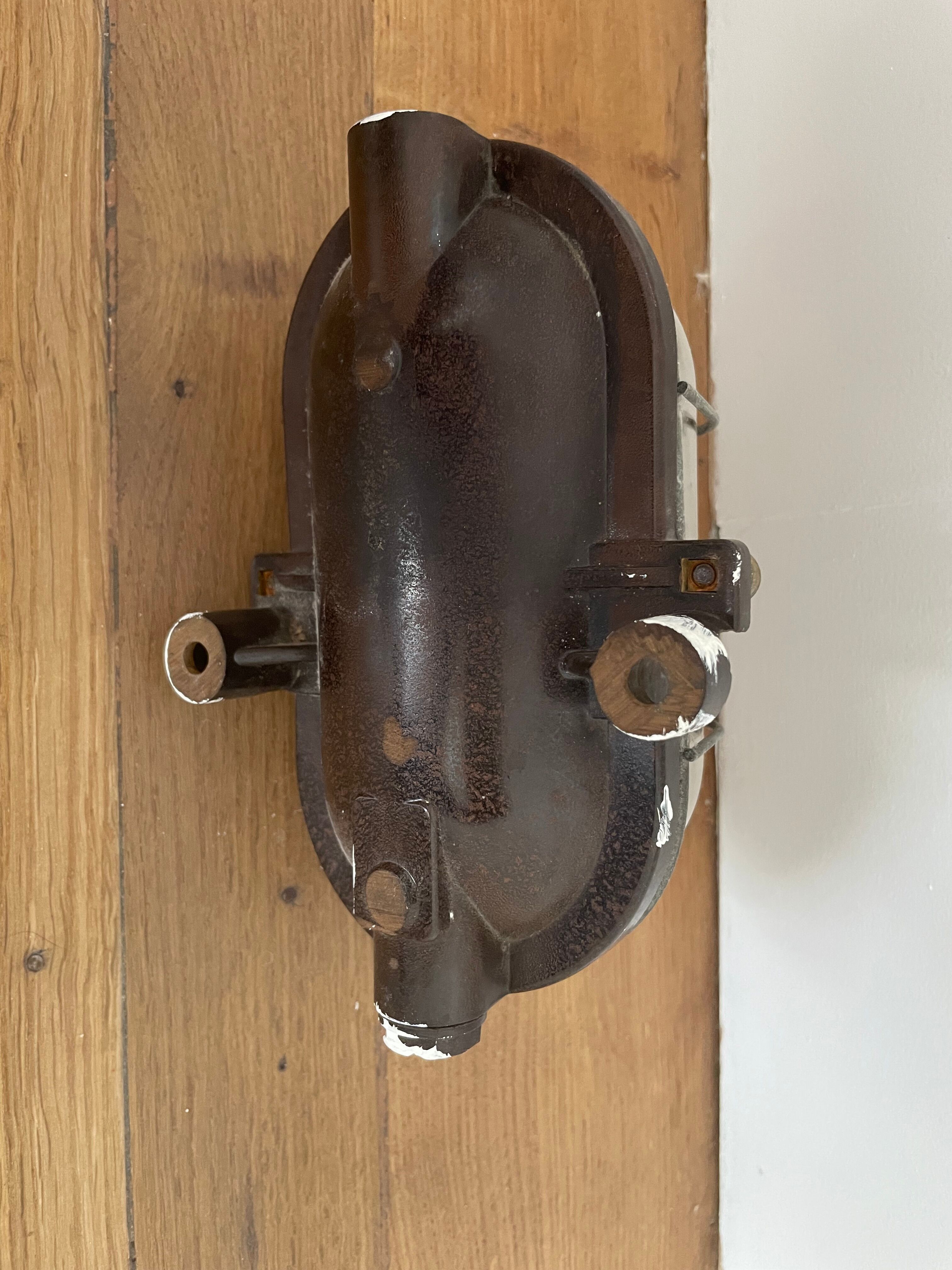 Industrial sconce