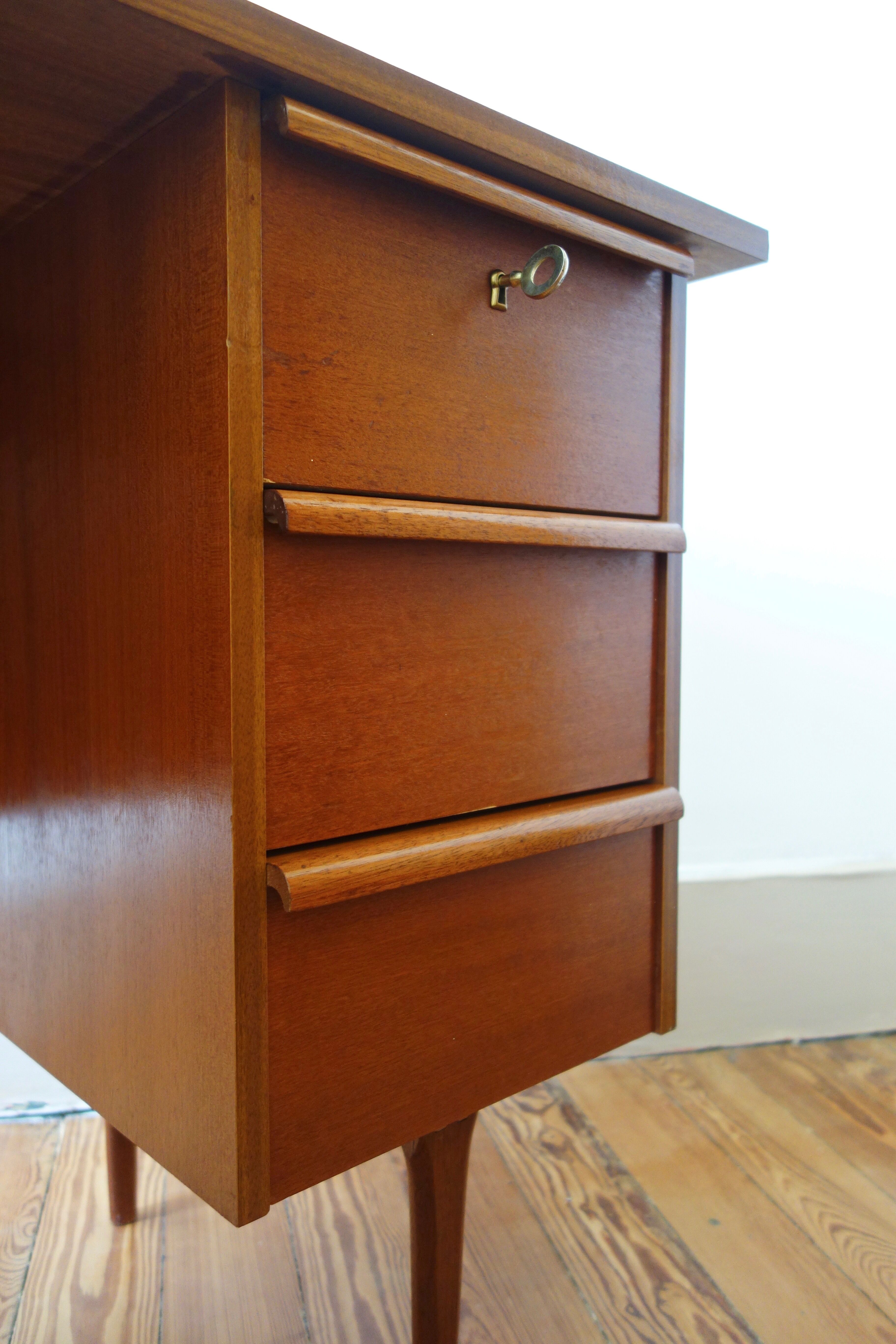 Desk line scandinavian 1960s teak