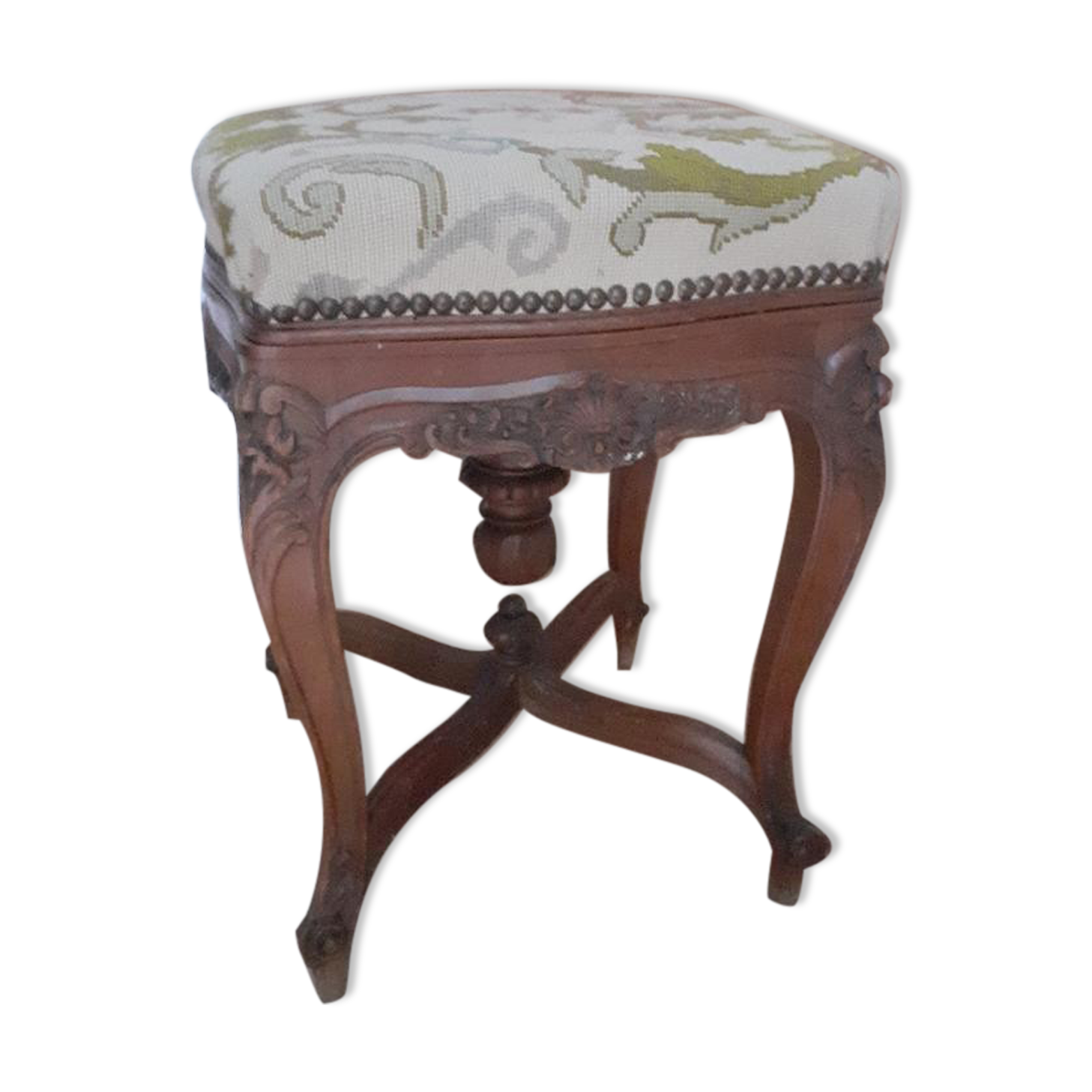 Piano stool