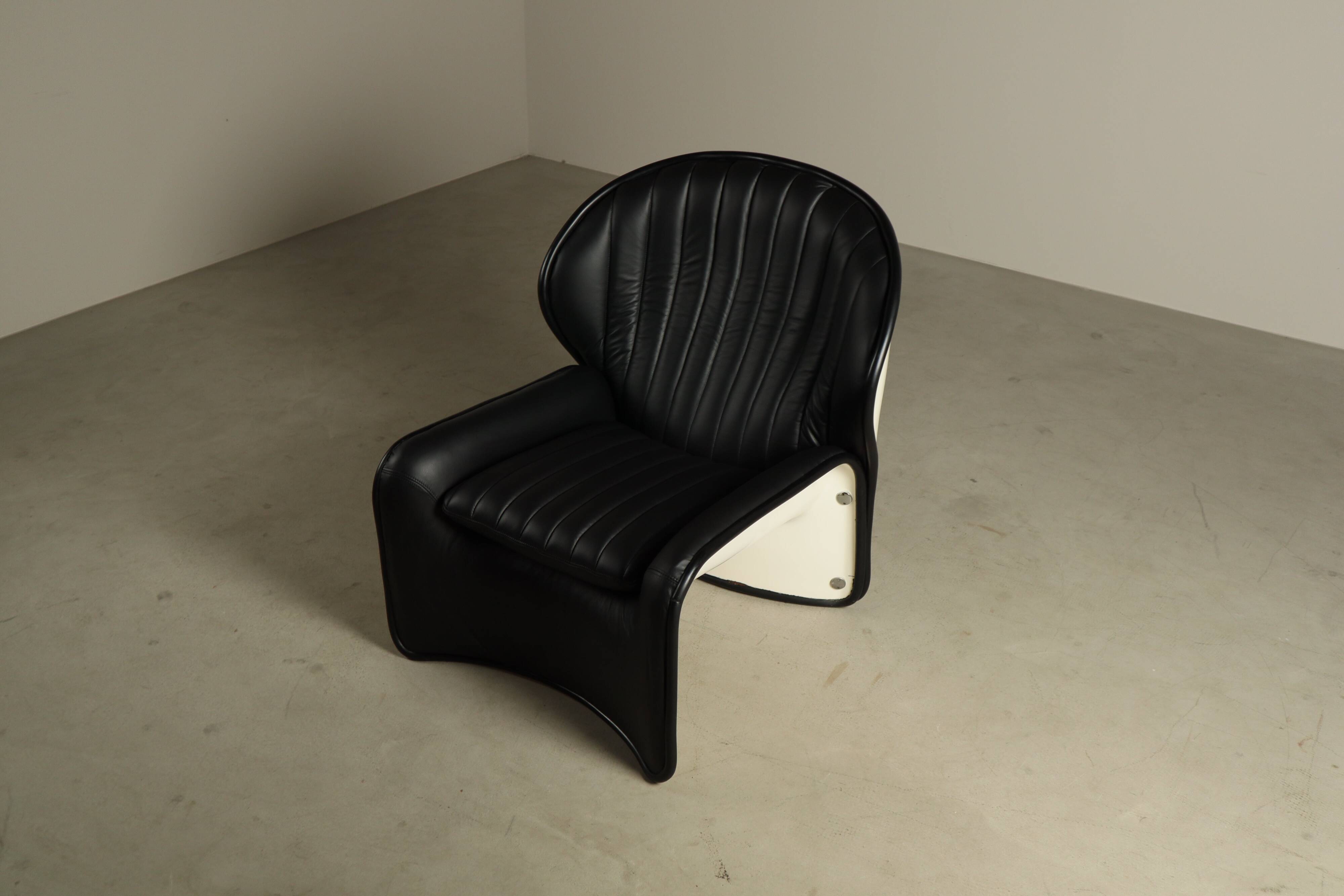 Lotus lounge chair by André Vandenbeuck for Strässle International, 1969