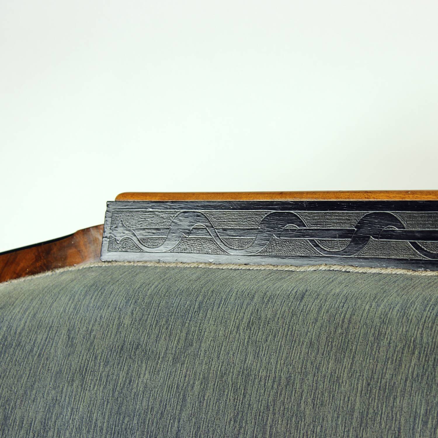 Unique Biedermeier sofa in original fabric and walnut veneer, Vienna, Austria circa 1825