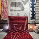 Off-white Moroccan rug with geometric patterns, 200cm x 300cm