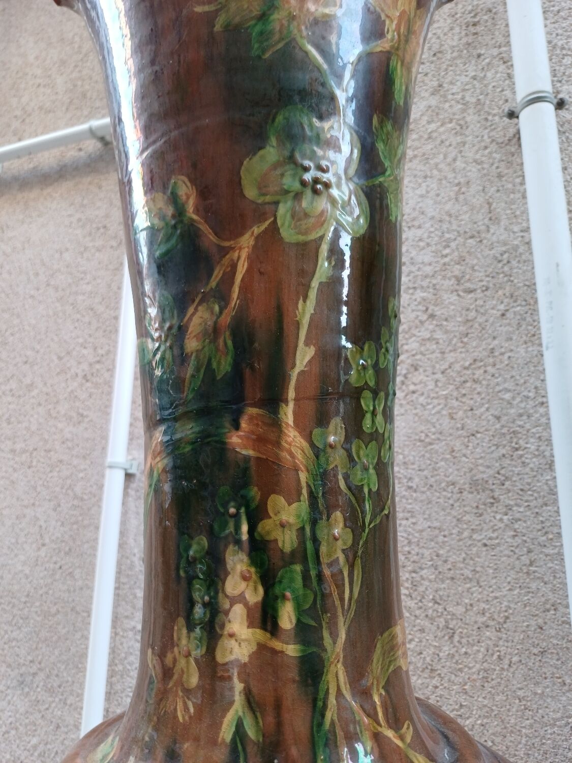 Large ceramic vase on a column, 1.49 meters tall, circa 1900, in its original condition.