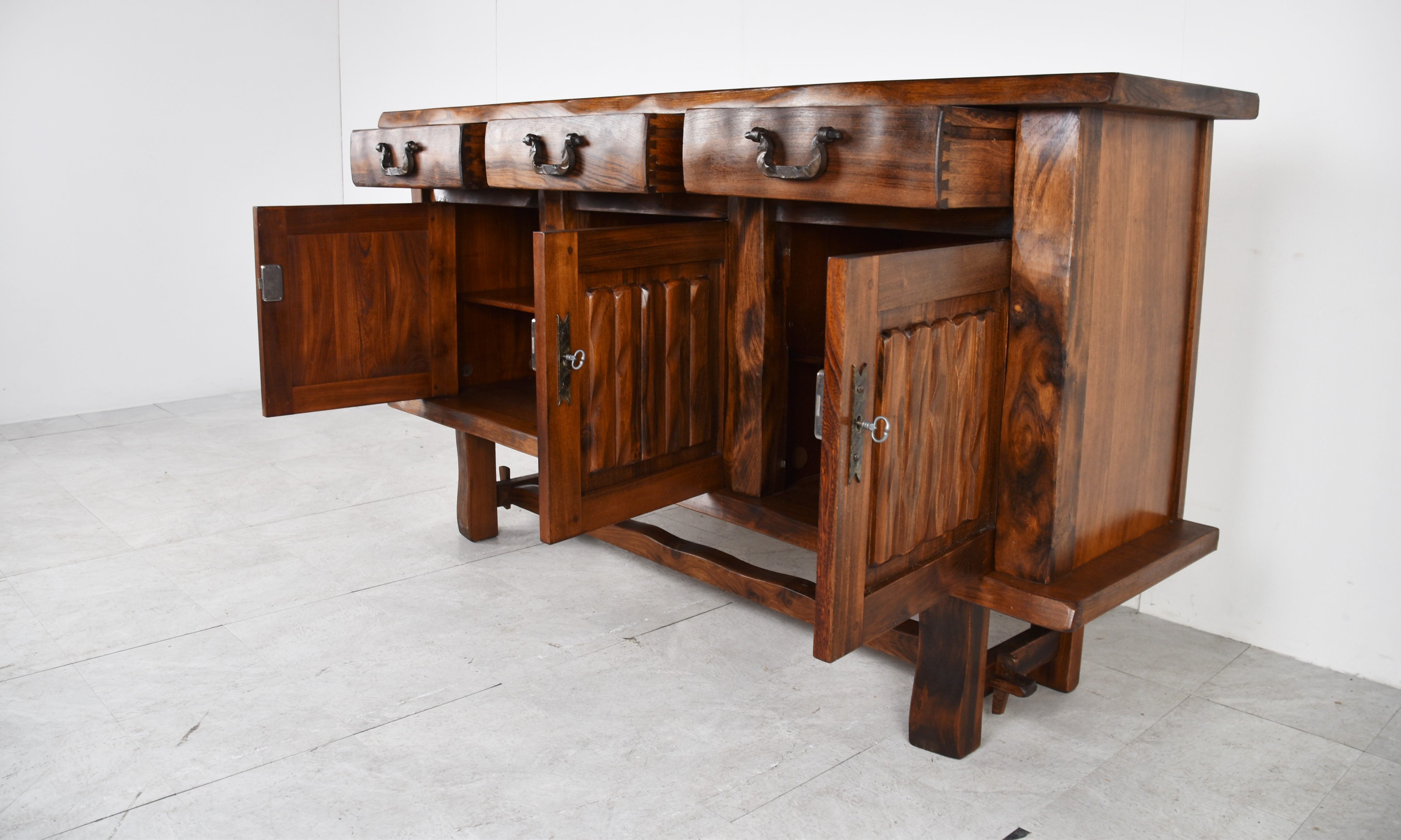 Mobilier rustique de marque Aranjou France années 70/80