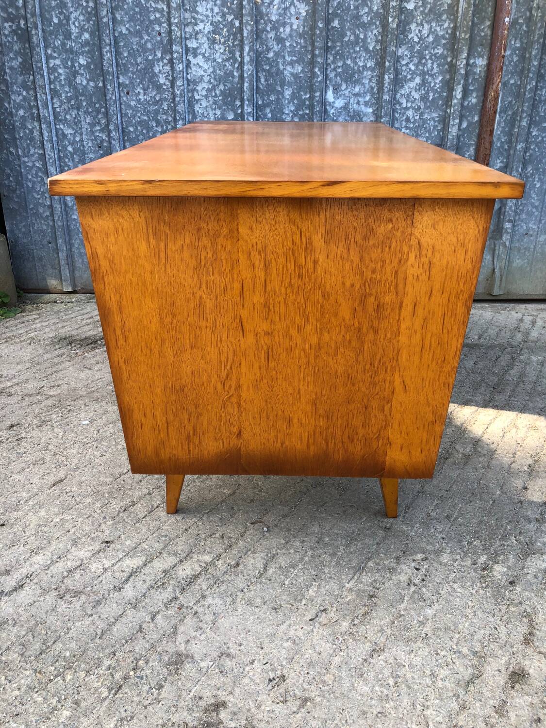 Bureau vintage à pieds compas en chêne