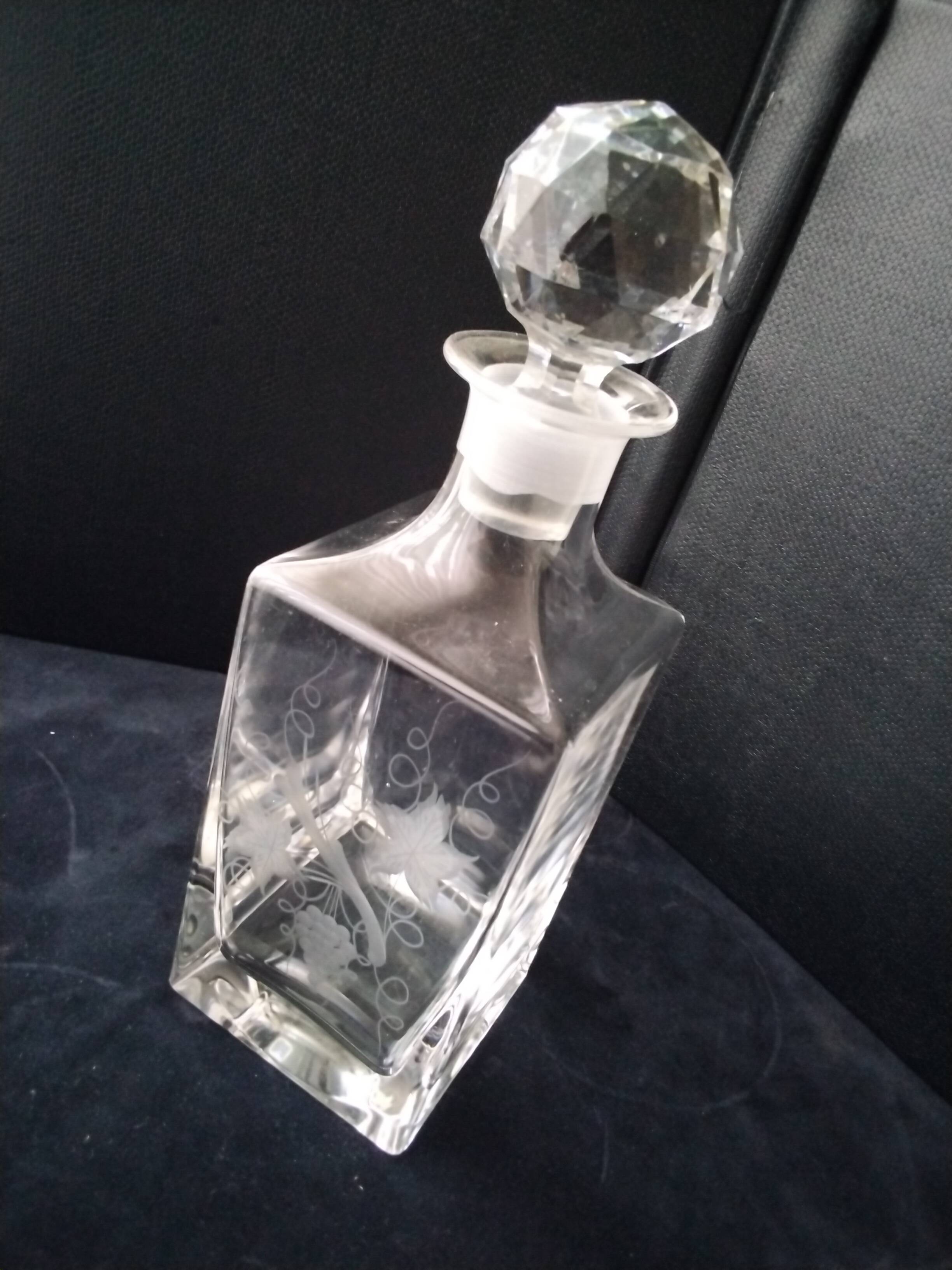 Crystal whiskey decanter Vine leaf decoration