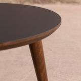 Round coffee table with a black top (Ø 50cm)