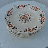 Set of 8 flat earthenware plates
