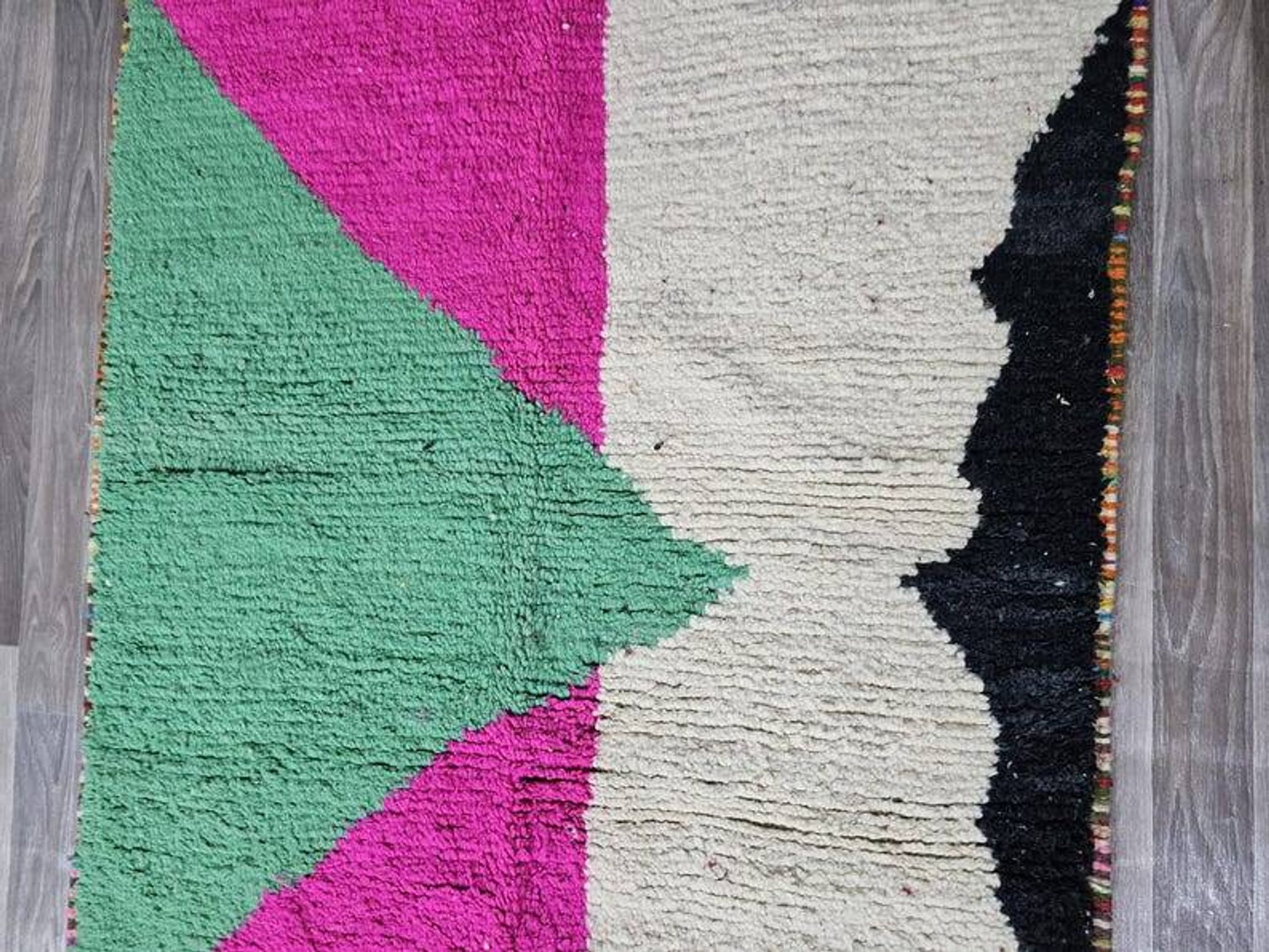 Handmade Berber rug 250cmx200cm