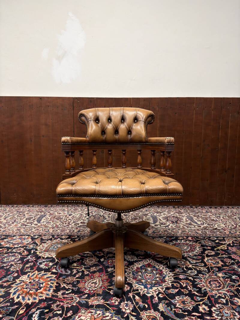 English Chesterfield Office Chair Captain Chair