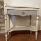Desserte ou petit bureau beige et taupe