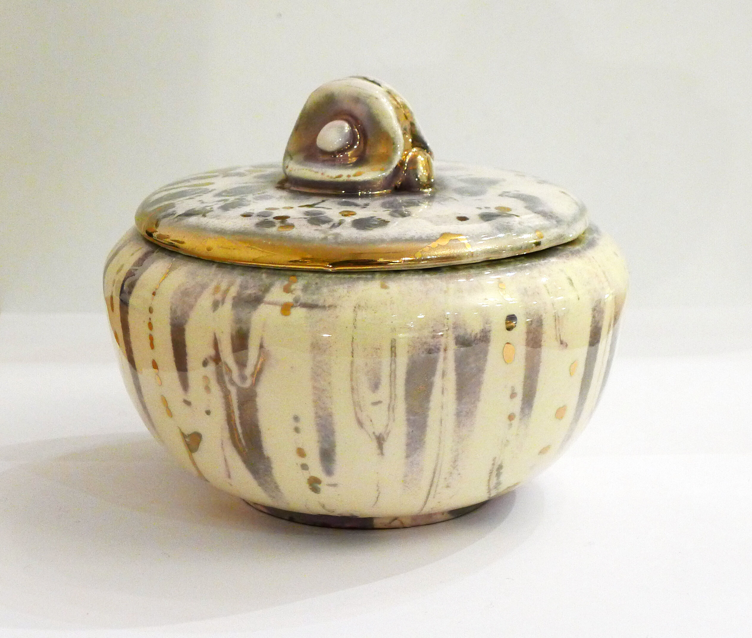 Gold & silver specid earthenware jewellery box