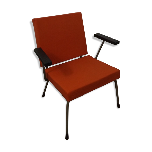 Fauteuil 1401 de Wim Rietveld édité par Gispen