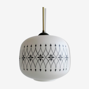 Globe opaline hanging lamp