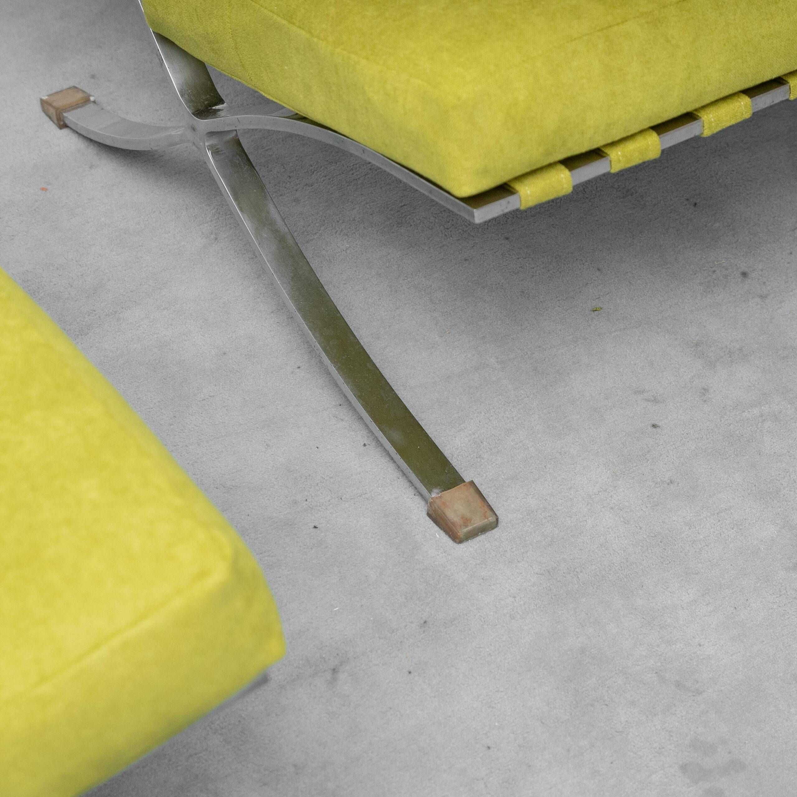 Pair of vintage lounge armchairs in chromed metal and green fabric – 1960s
