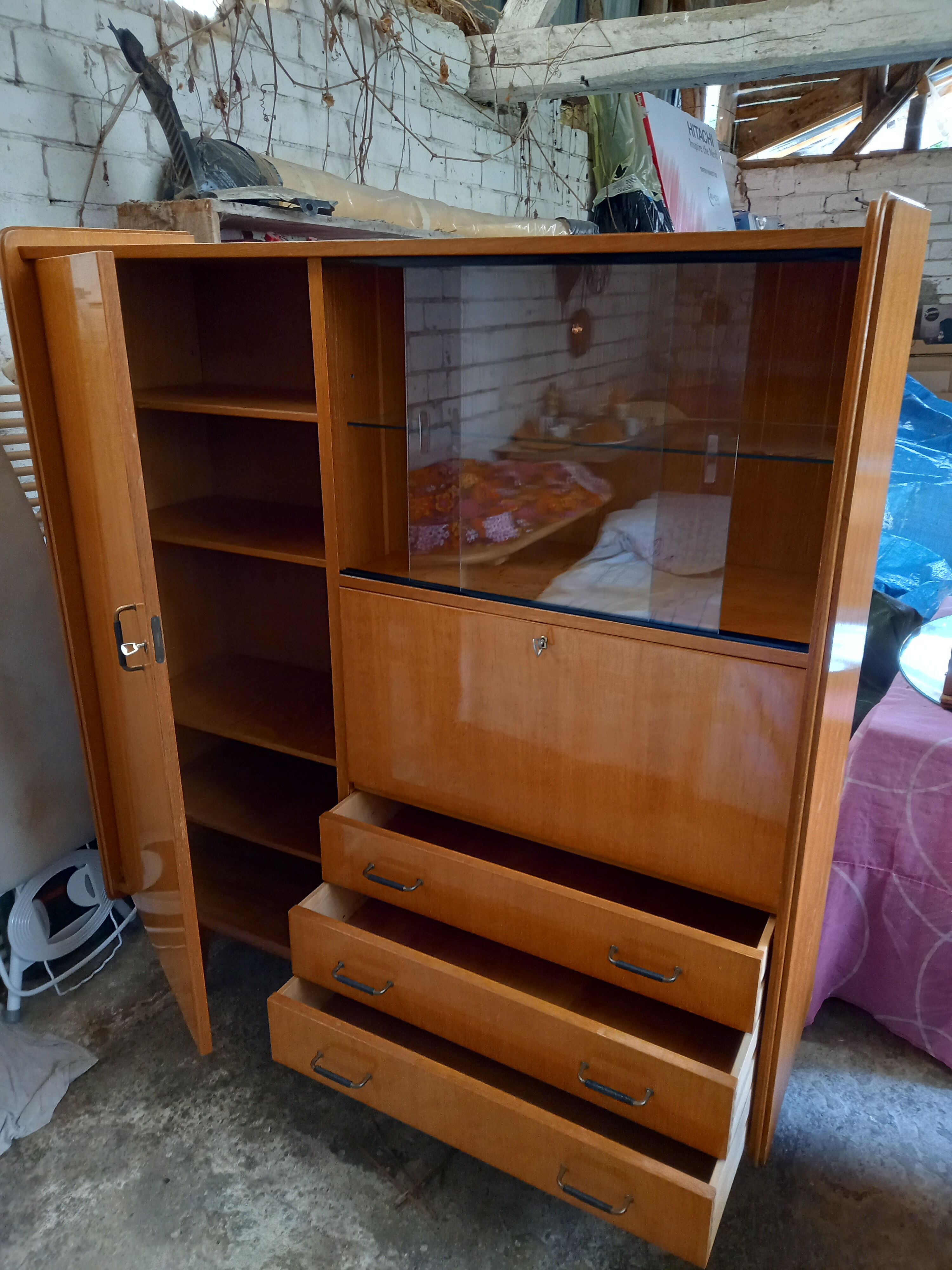 Wardrobe / Showcase / Secretary 50s / 60s