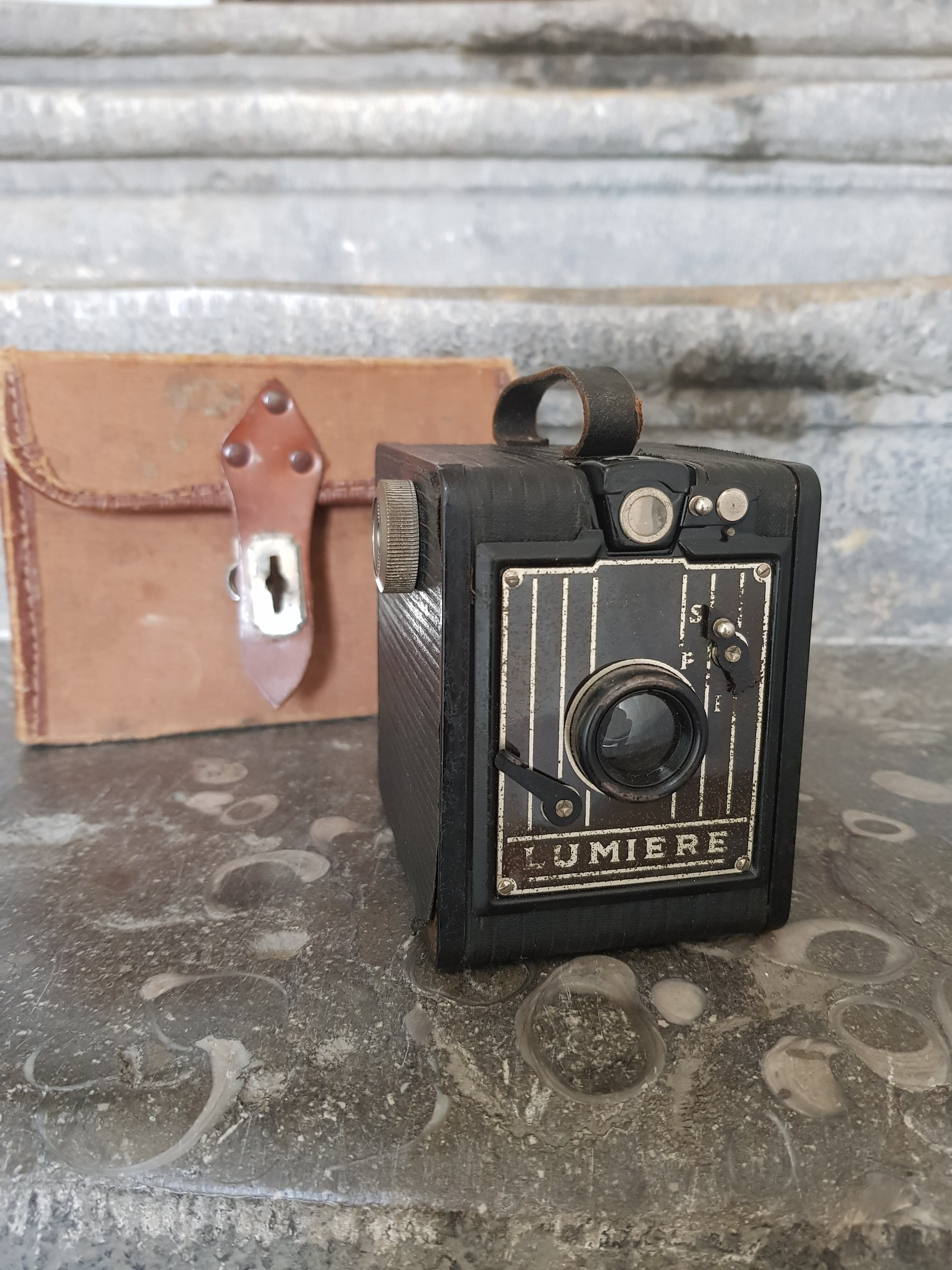 Photo1 Scoutbox light device