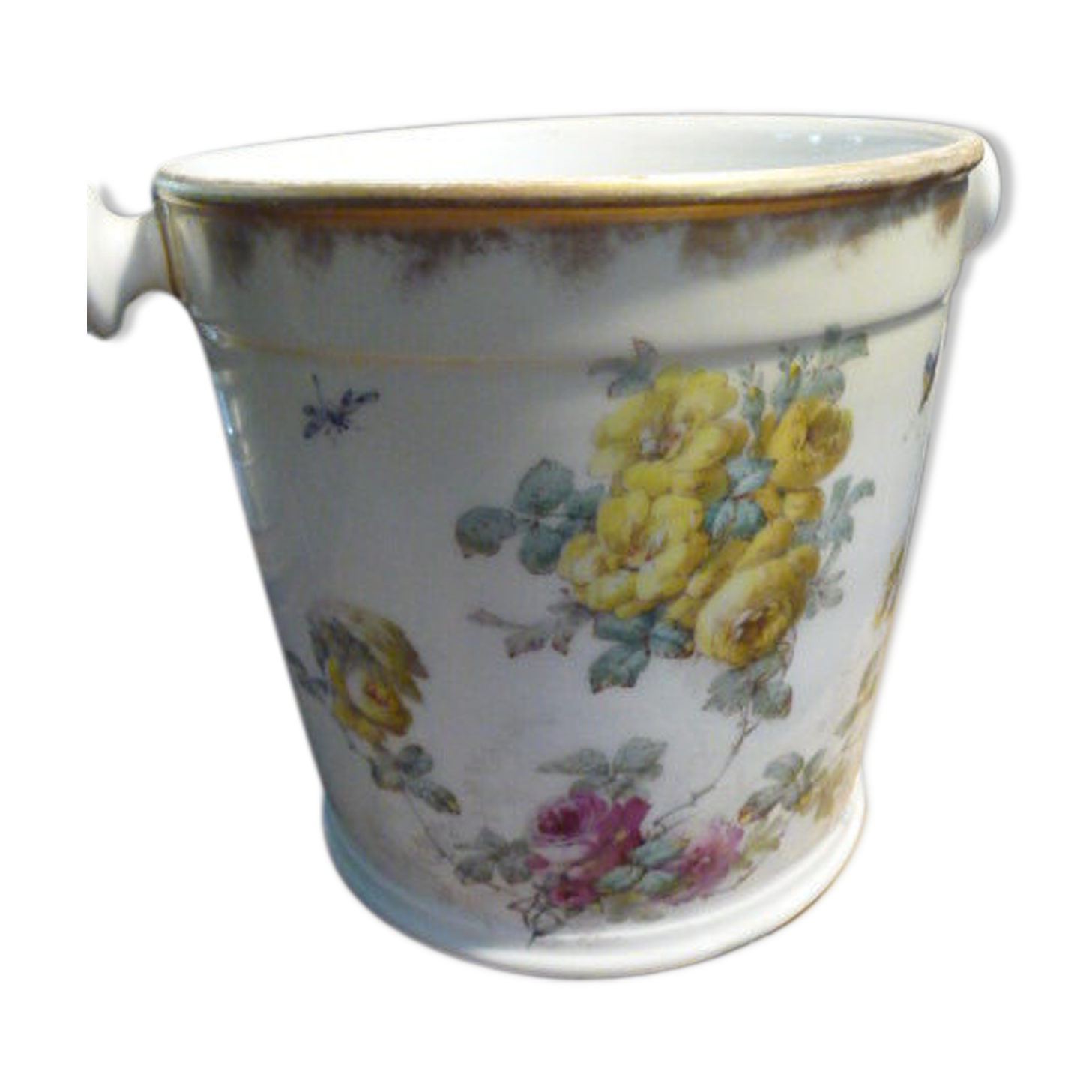 Paris porcelain pot cache