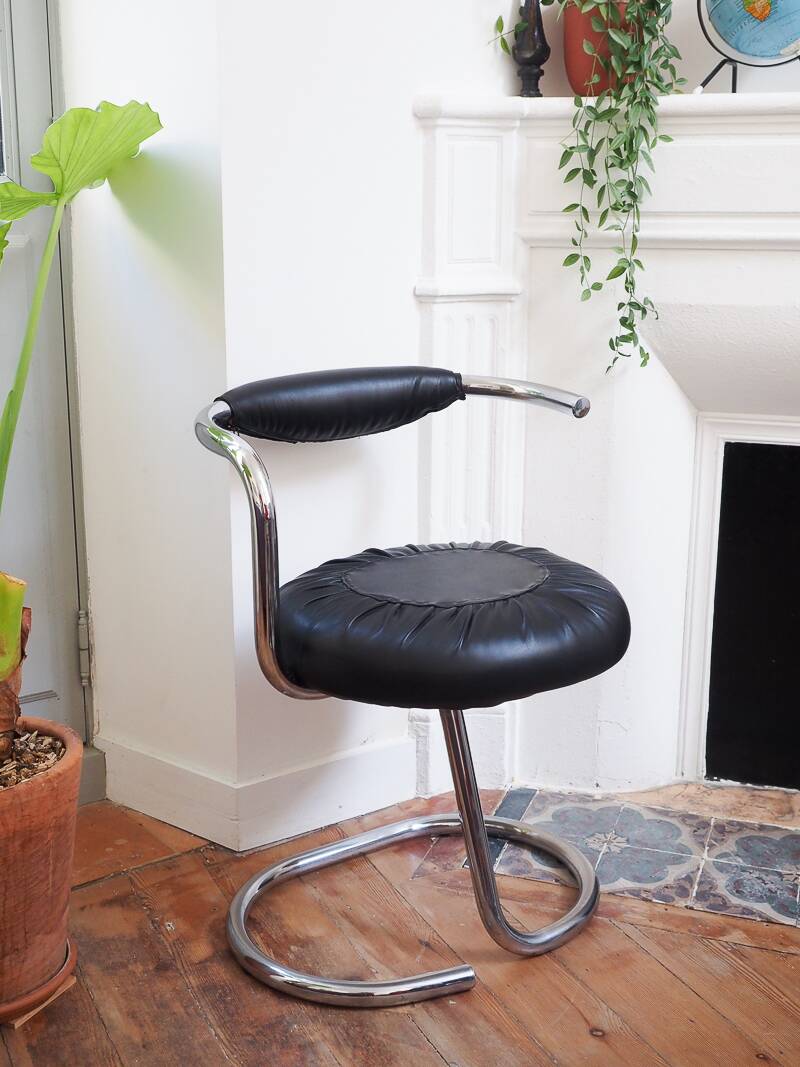 4 vintage Cobra chairs by Giotto Stoppino – Genuine leather and chrome steel
